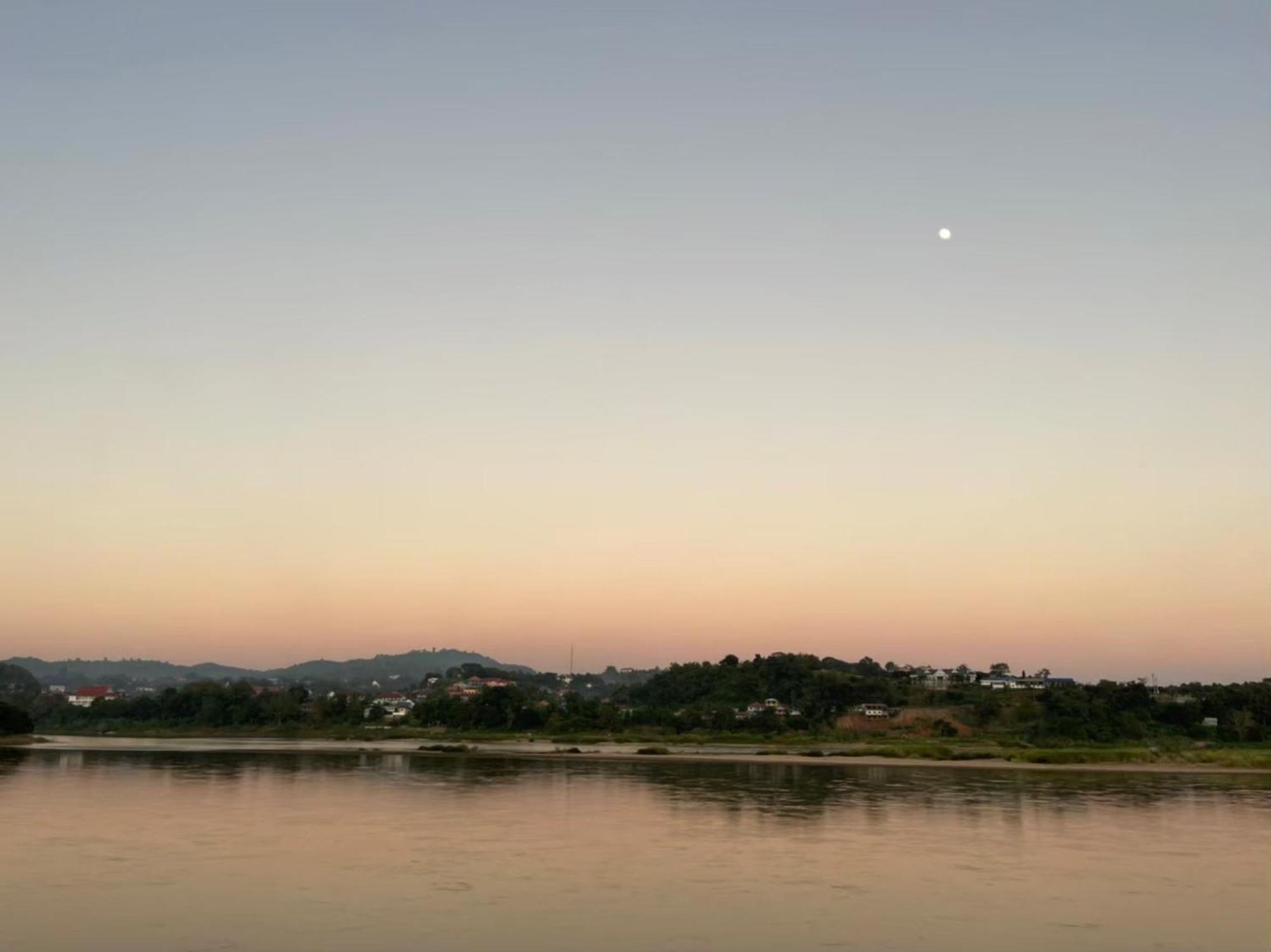 Fortune Riverview Hotel Chiang Khong Exterior foto
