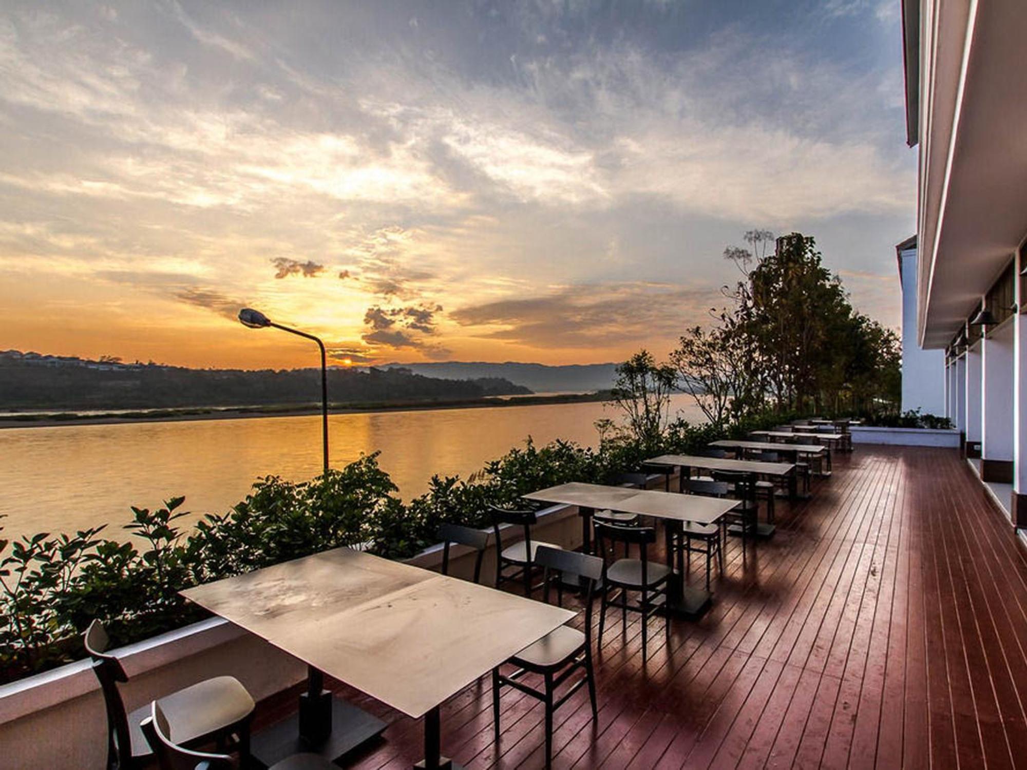 Fortune Riverview Hotel Chiang Khong Exterior foto